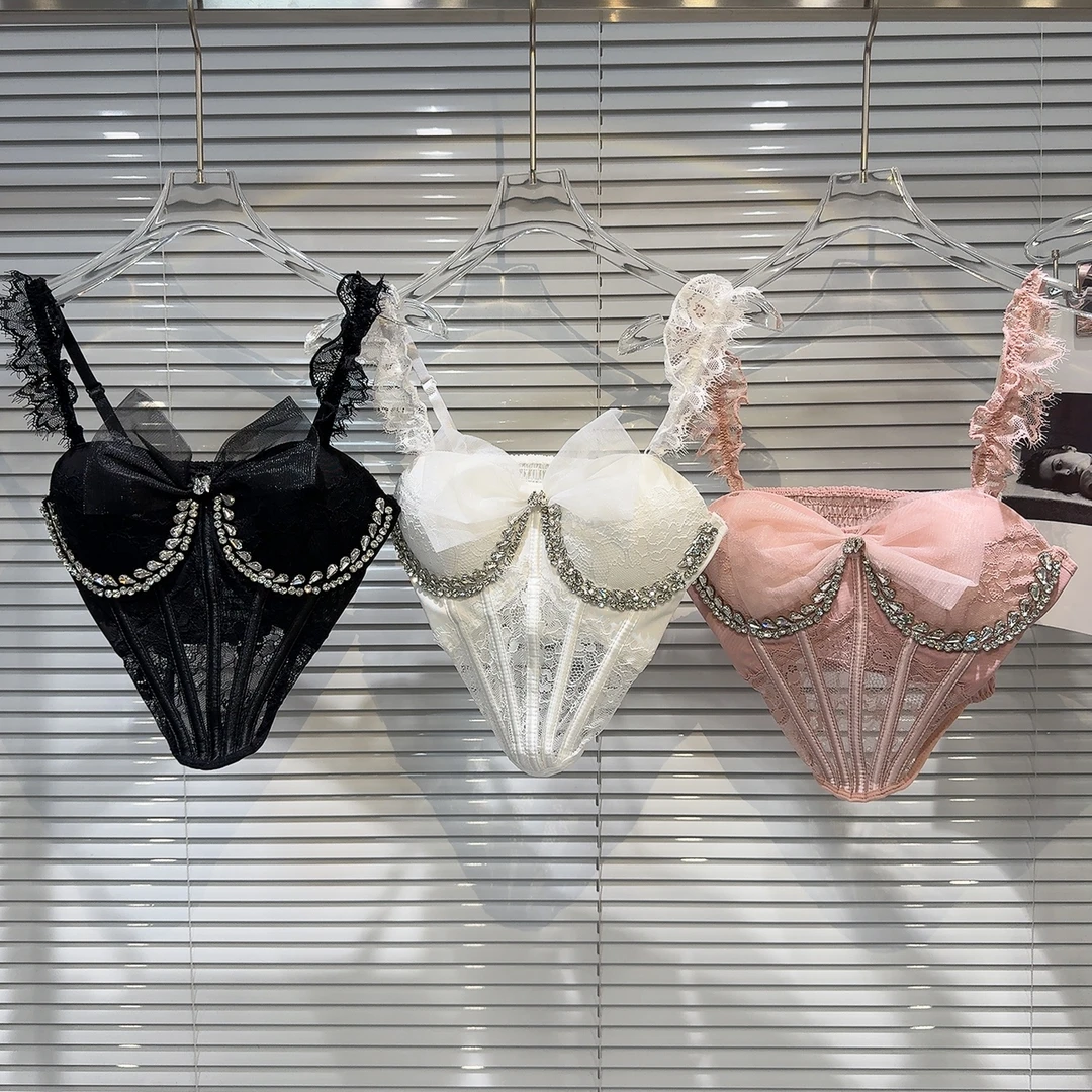 网红同款2025夏季新款性感名媛蕾丝边肩带水钻边鱼骨修身吊带背心