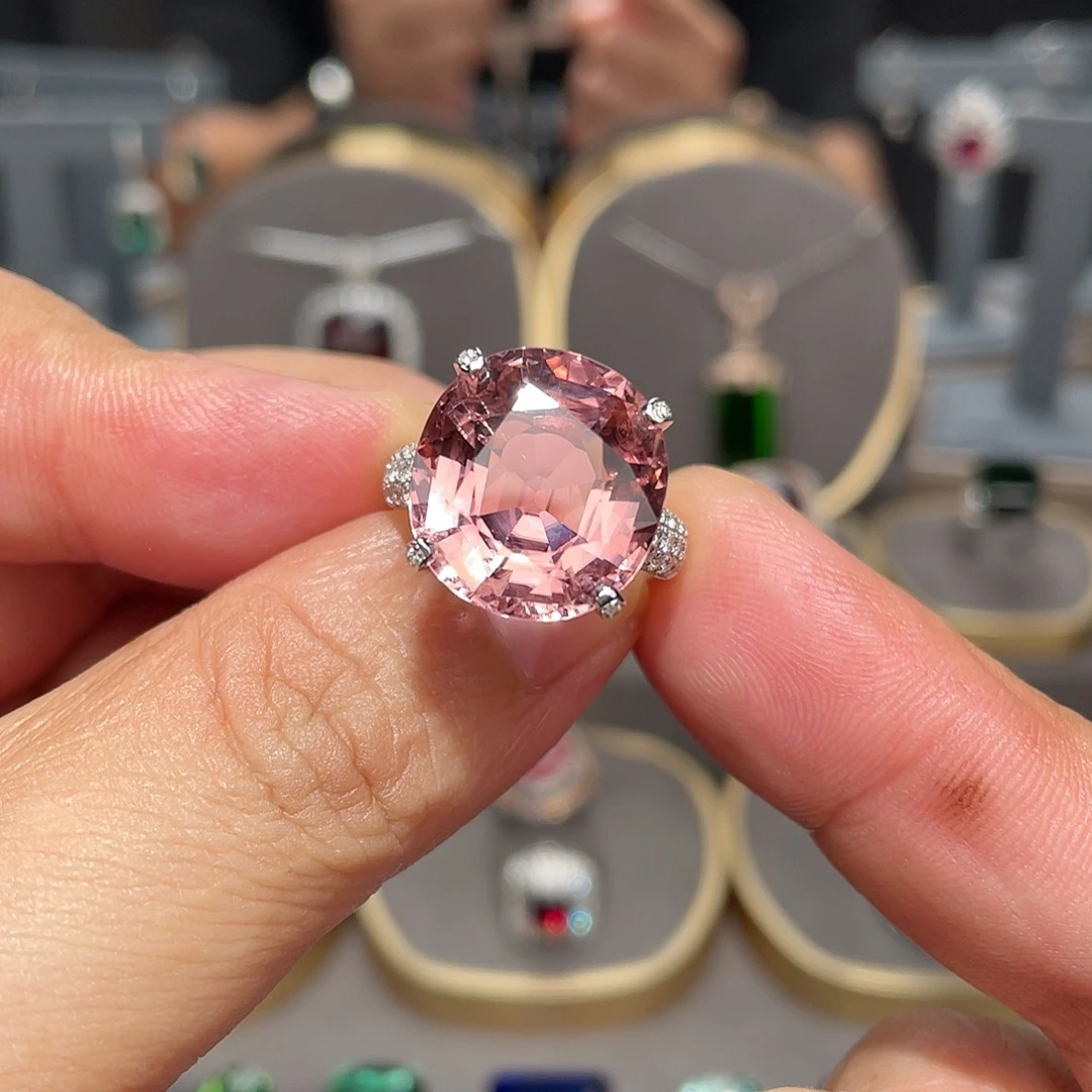 碧玺戒指18K金镶嵌15.45ct