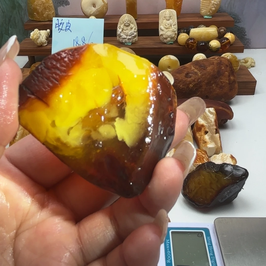 定制琥珀未镶嵌蜜蜡