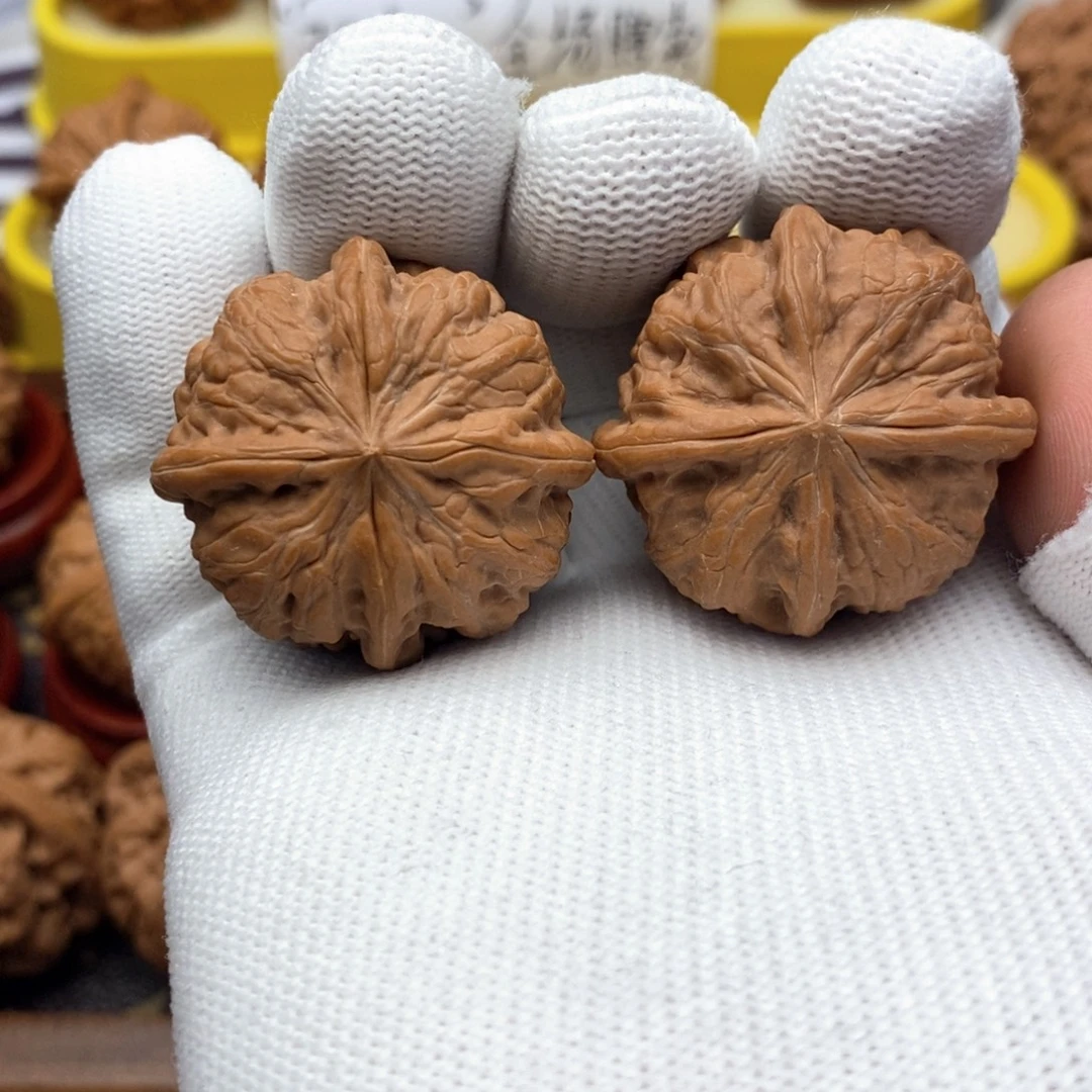 吊坠文玩核桃35尺 全品平谷凹底正四棱 55