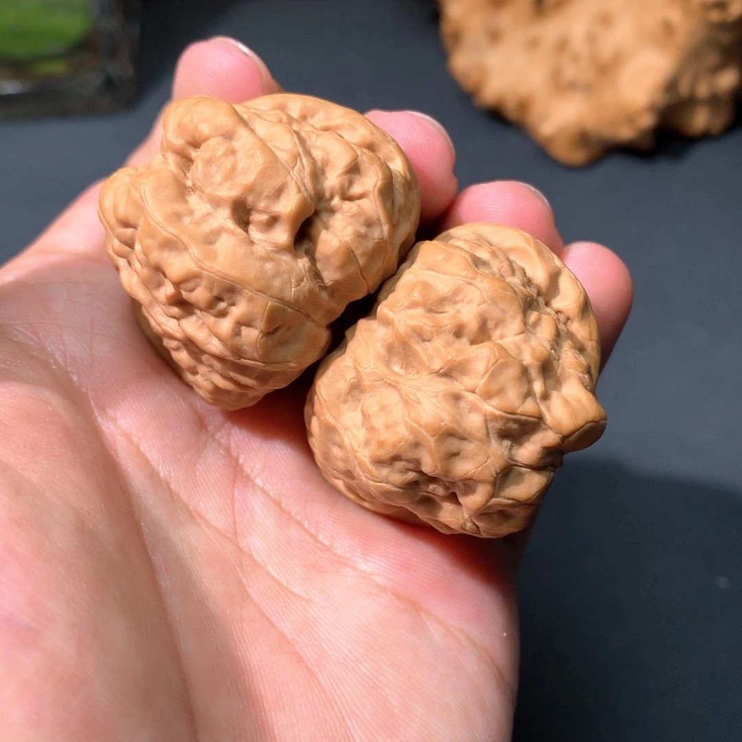 文玩核桃吊坠大****影蛤蟆头359