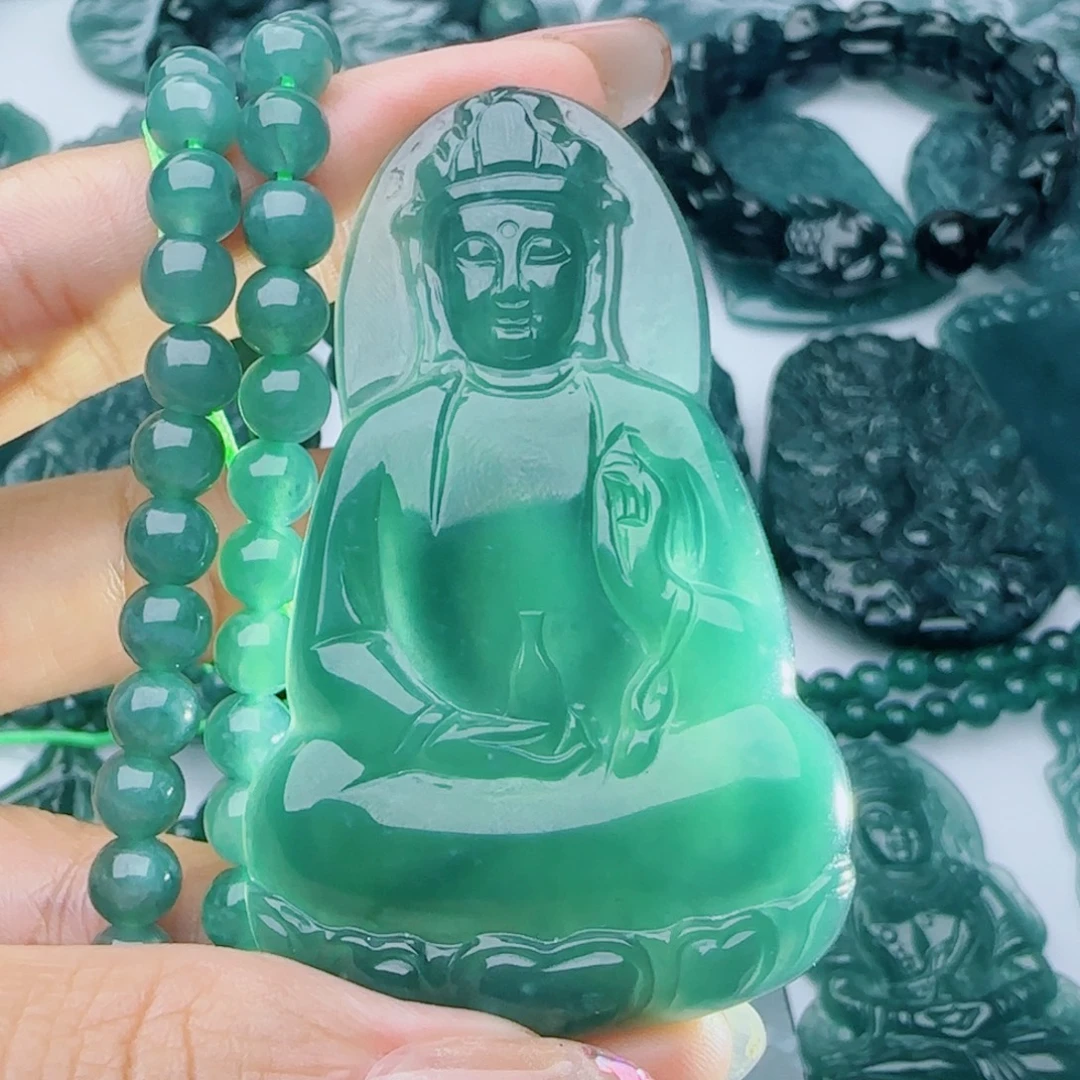 颈饰未镶嵌翡翠多样性发货天然的A货翡翠