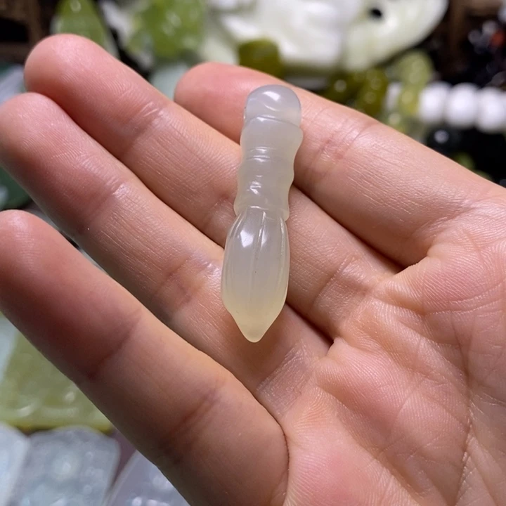 岫玉未镶嵌岫玉颈饰