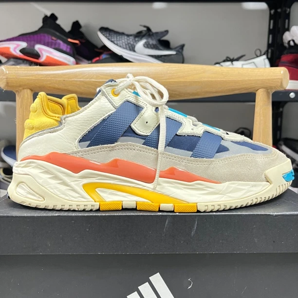 41码 adidas Originals Niteball 防滑耐磨 运动休闲 跑鞋 二手