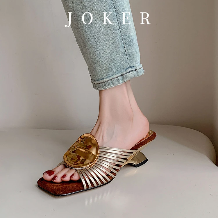 网红一字拖2025女外穿凉拖鞋休闲异型跟时尚百搭鞋子真皮夏季拖鞋