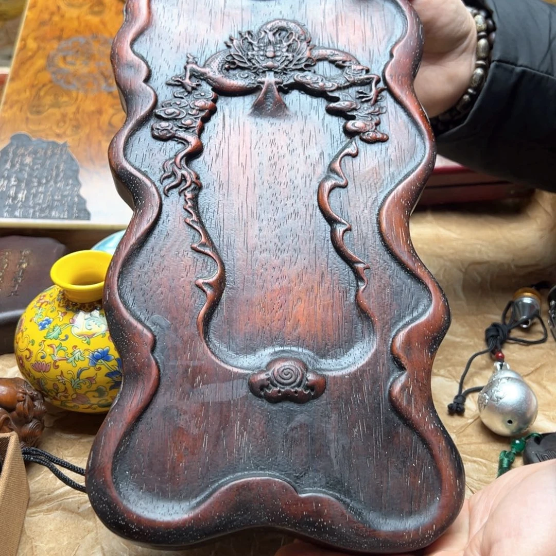 大叶紫檀（黑酸枝木类）