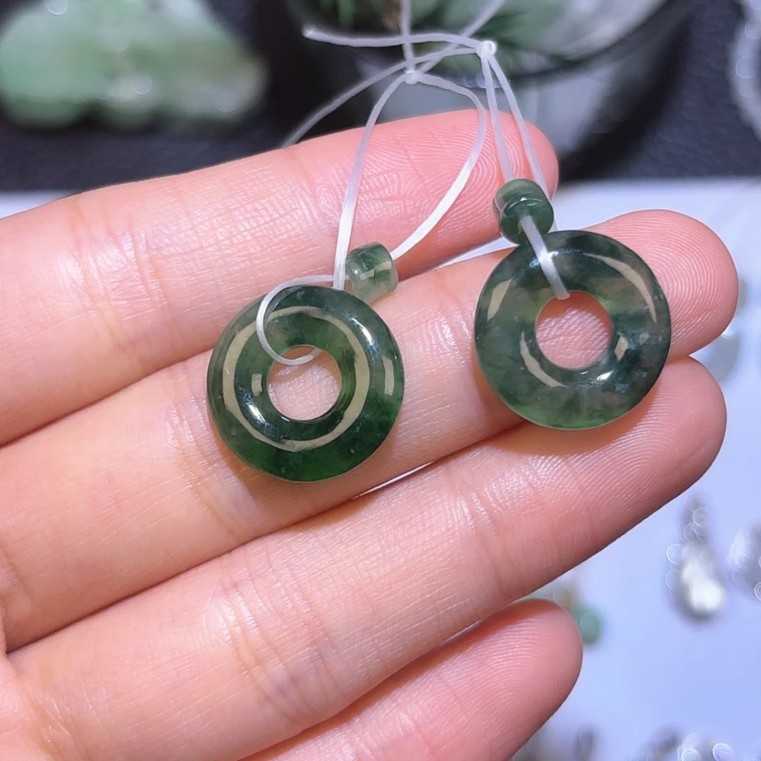 翡翠未镶嵌颈饰卡16.7-3.5