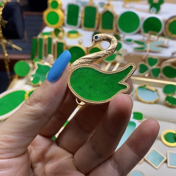 ｌ***姑钛钢锡合金纯铜时尚天鹅胸针