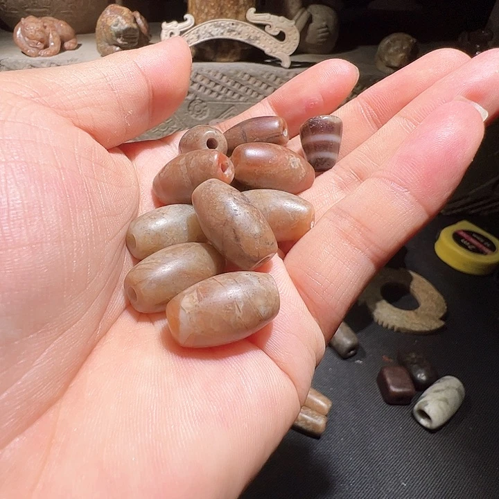 和田玉（糖玉）未镶嵌颈饰身****一