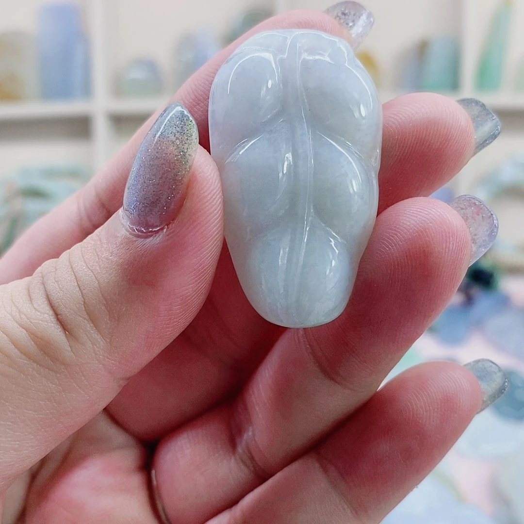 颈饰未镶嵌翡翠天然