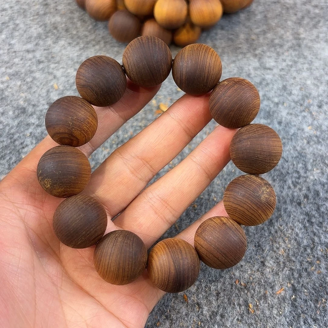 崖柏太行崖柏崖窝黑金2.0粗磨