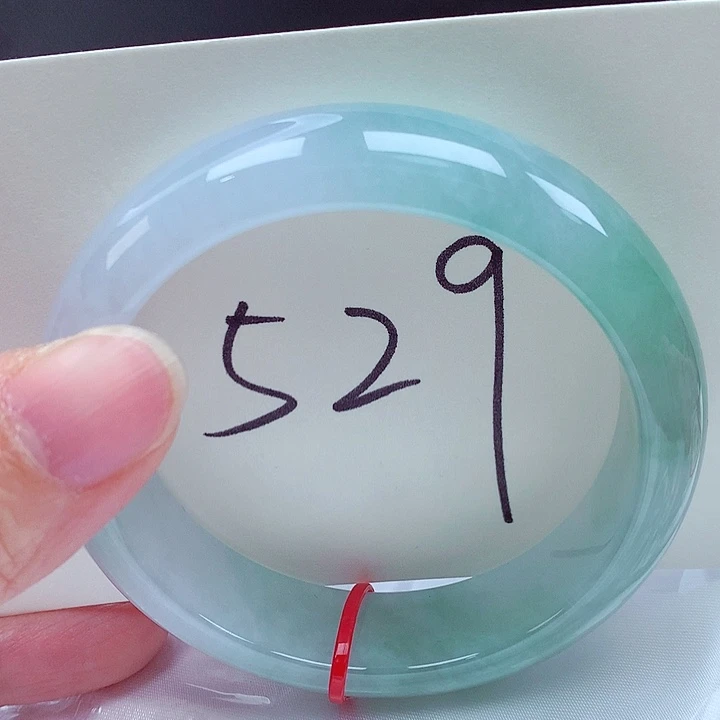 翡翠未镶嵌手镯翡翠