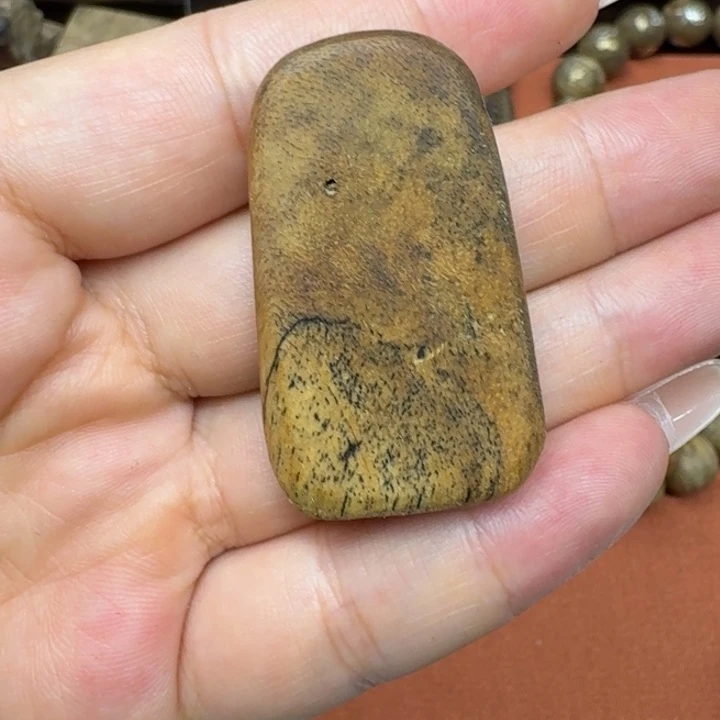 大叶紫檀（黑酸枝木类）