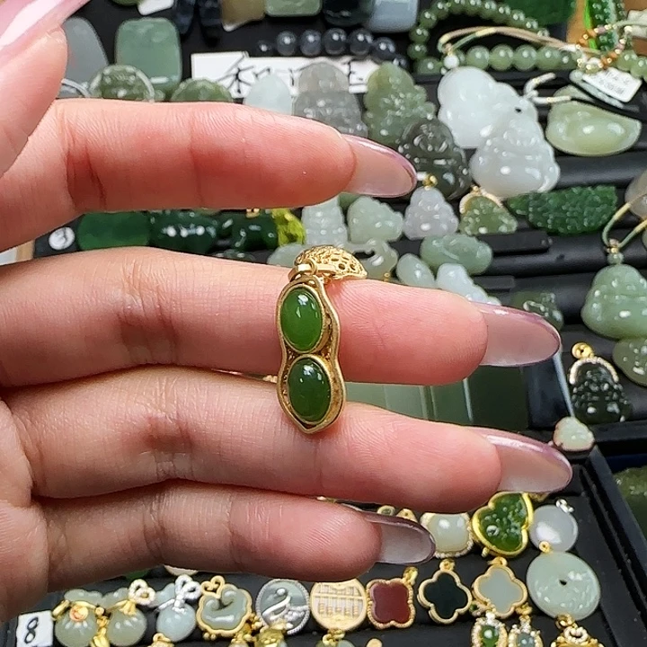 和田玉银S925镶嵌吊坠(赠链)