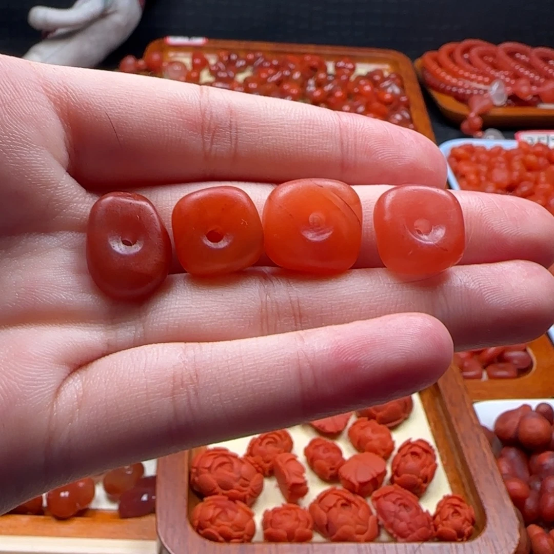 南红玛瑙未镶嵌挂件微瑕不退换