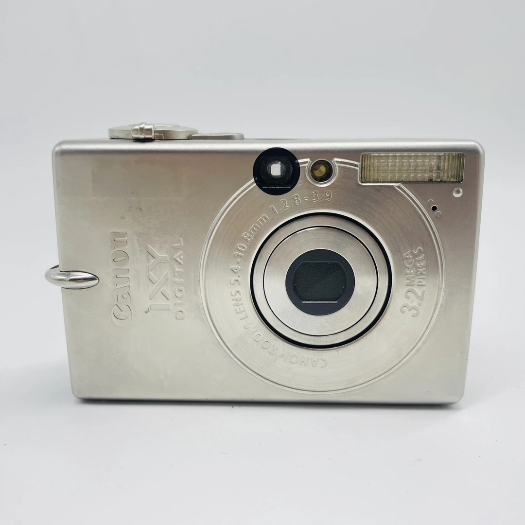 95新 Canon/佳能 IXY30 320万像素 2倍光学变焦（no退no换）