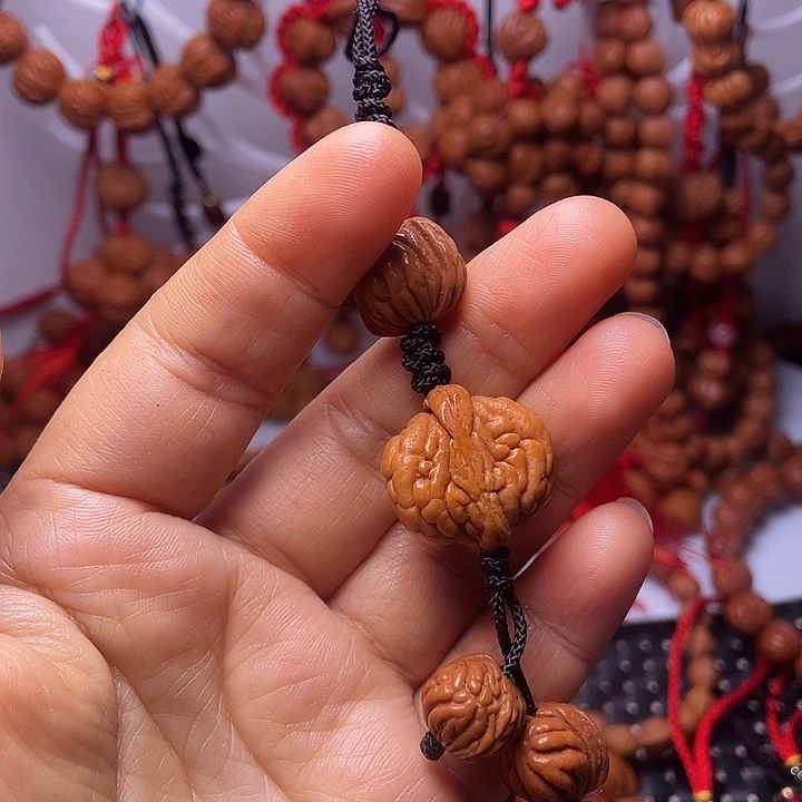 吊坠桃核龙纹桃枭