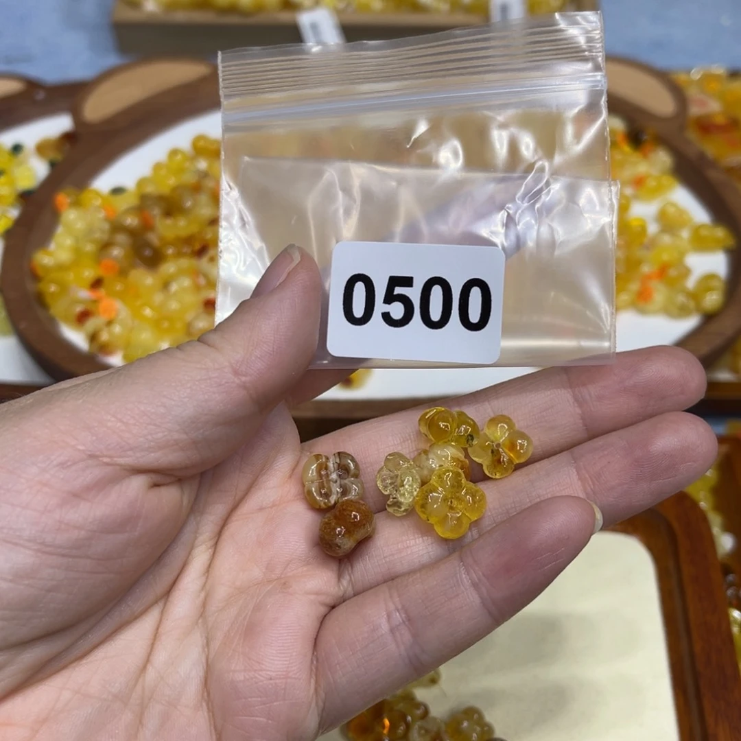 琥珀珠宝奇石未镶嵌