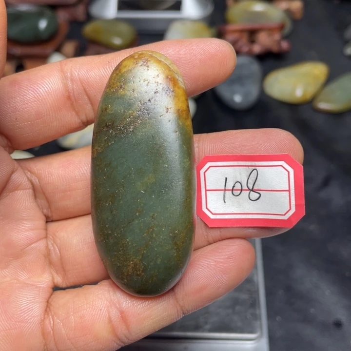 颈饰未镶嵌和田玉108