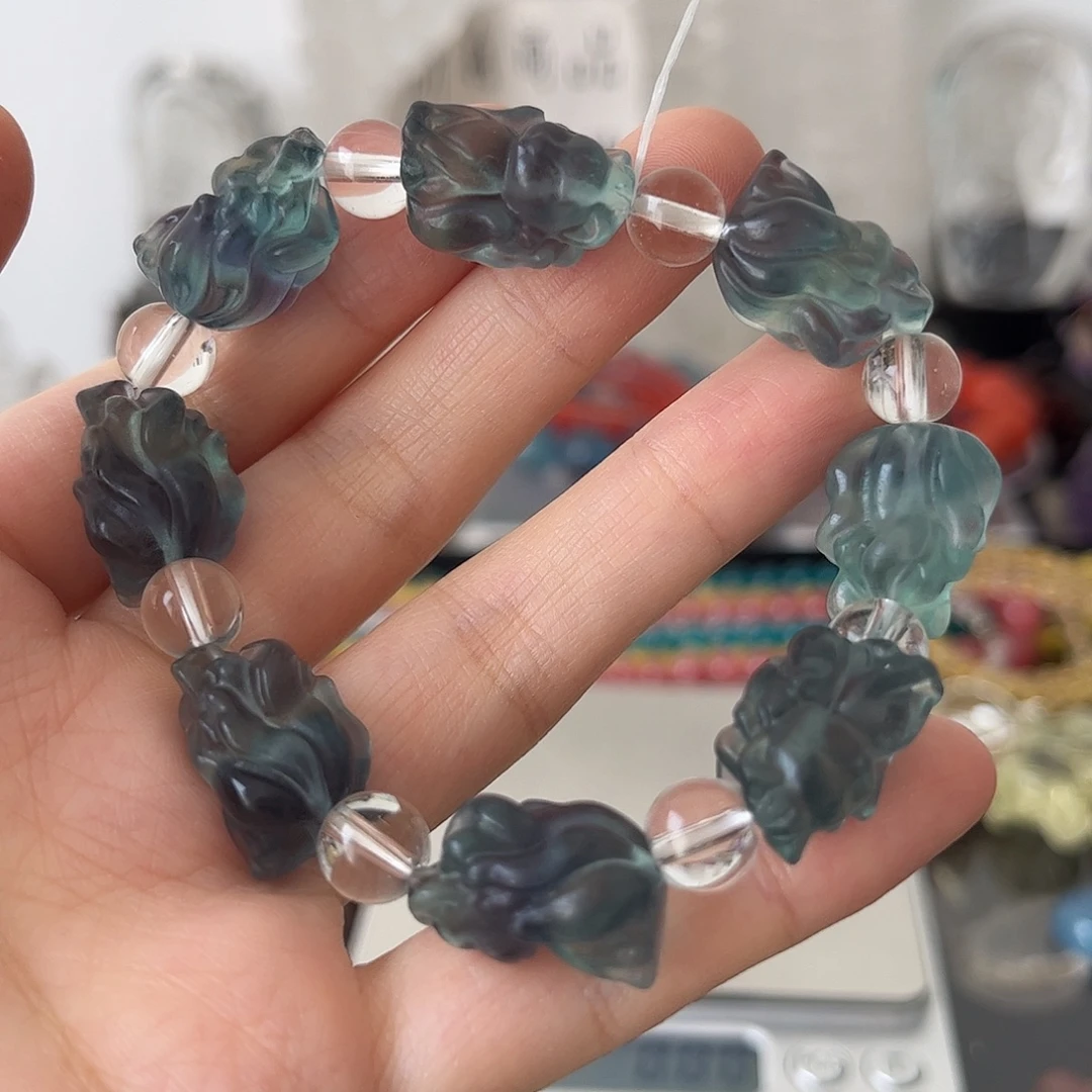 萤石未镶嵌手链矿坑