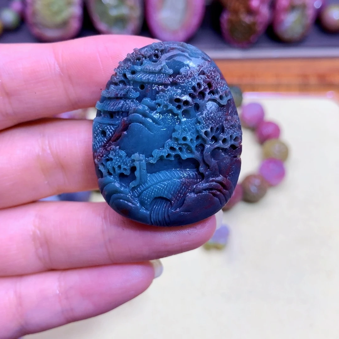 玛瑙未镶嵌挂件盐源定制