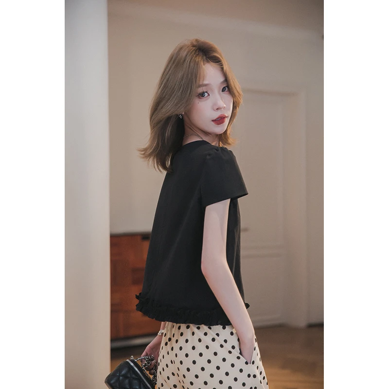 小谷粒钟意小衫 抽皱花边 圆领直筒版型