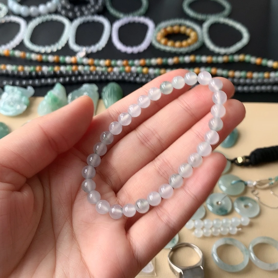 翡翠未镶嵌颈饰手串