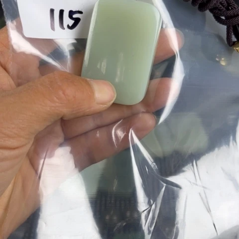 和田玉未镶嵌珠宝半成品