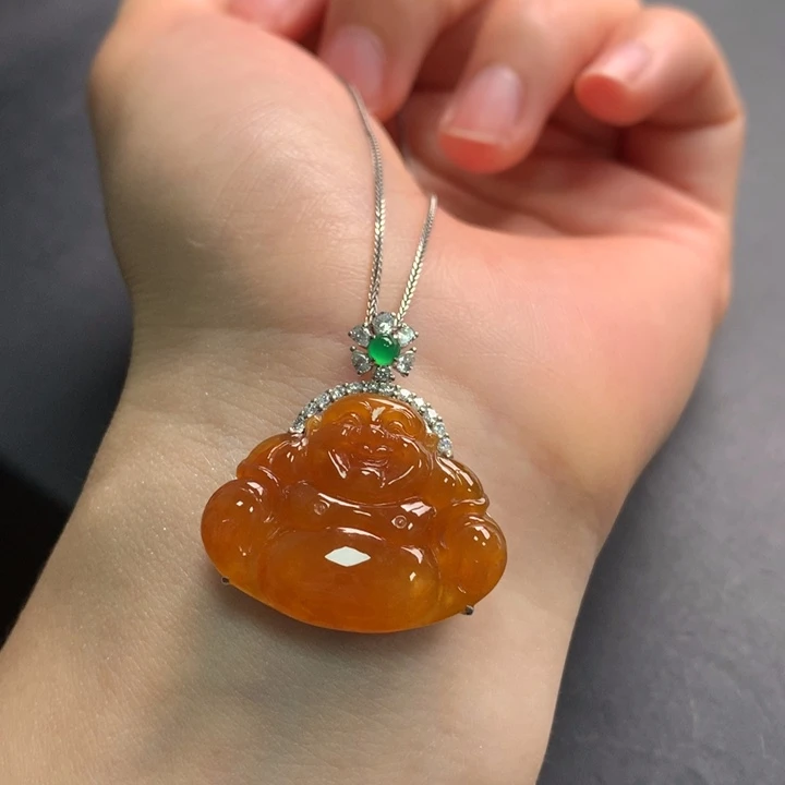 翡翠18K金镶嵌颈饰天然缅甸A货翡翠