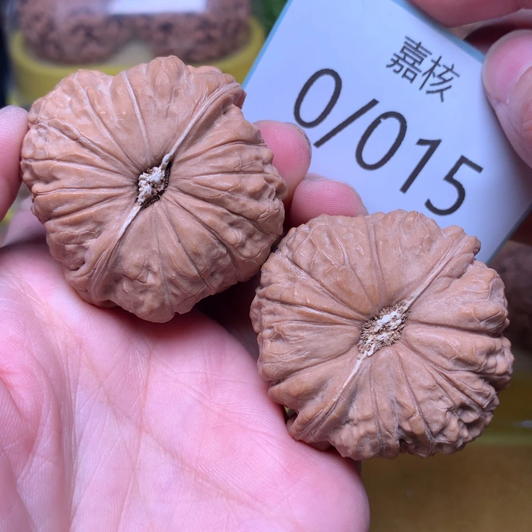 文玩核桃把件肉球南瓜墩44