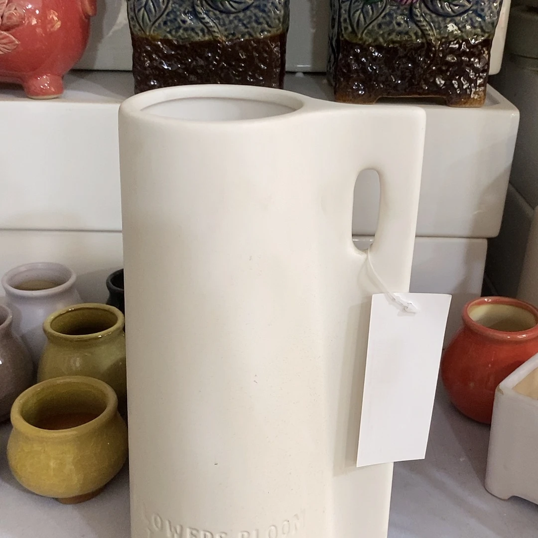 摆件陶盆有孔 瑕疵介意勿拍