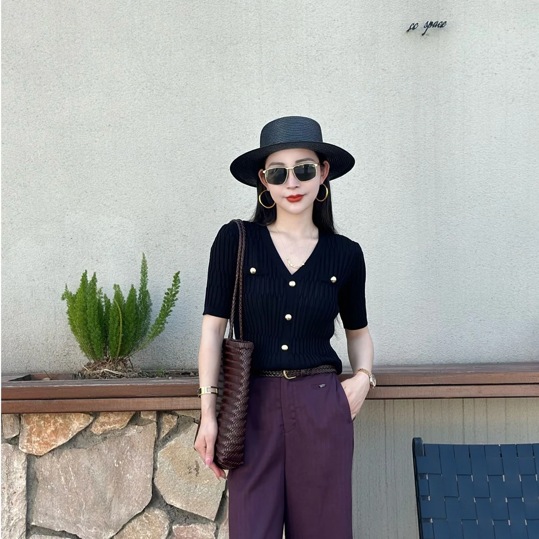 夏季高端时尚百搭气质简约显瘦透气女士V领套头针织衫6W+0003651m