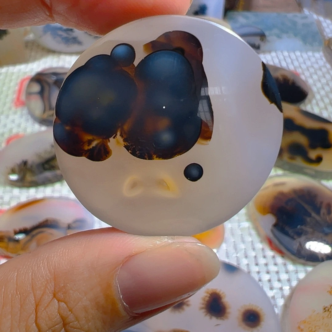 玛瑙/玉髓未镶嵌颈饰