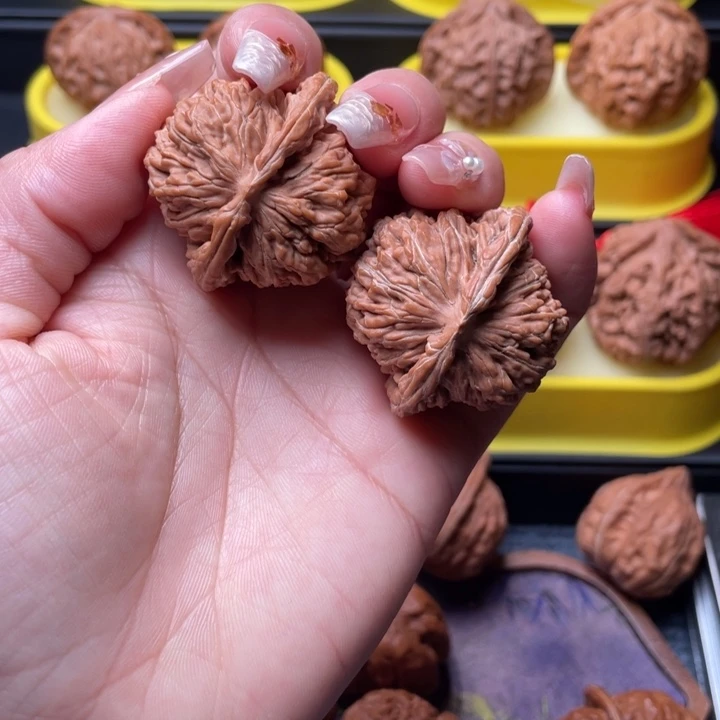 文玩核桃把件四座楼