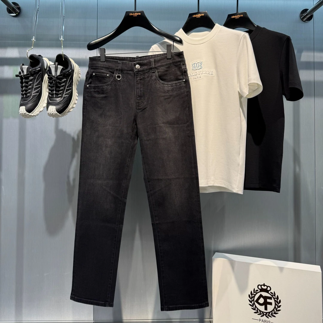 DIKALO FERRE/迪卡里奥 费雷D53NZ666新款男士直筒牛仔裤简约百搭