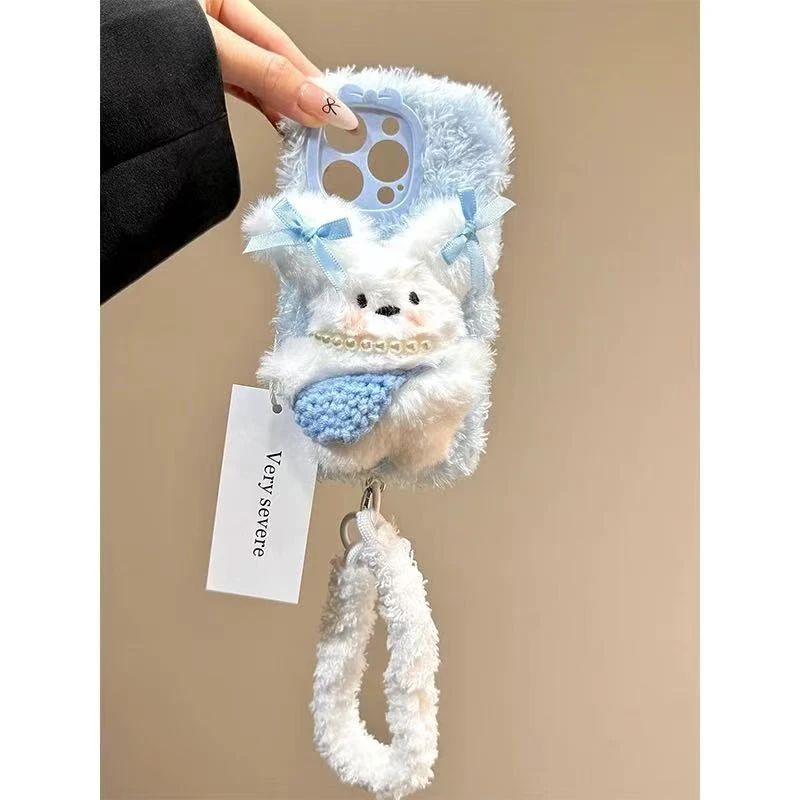 秋冬毛绒小狗适用苹果16手机壳全包iPhone15ProMax可爱14/13全系