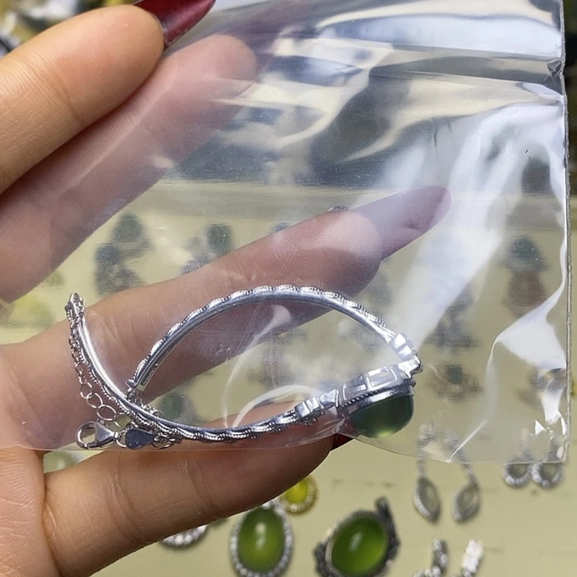 【闪购商品】蛇纹石玉颈饰未镶嵌T****o