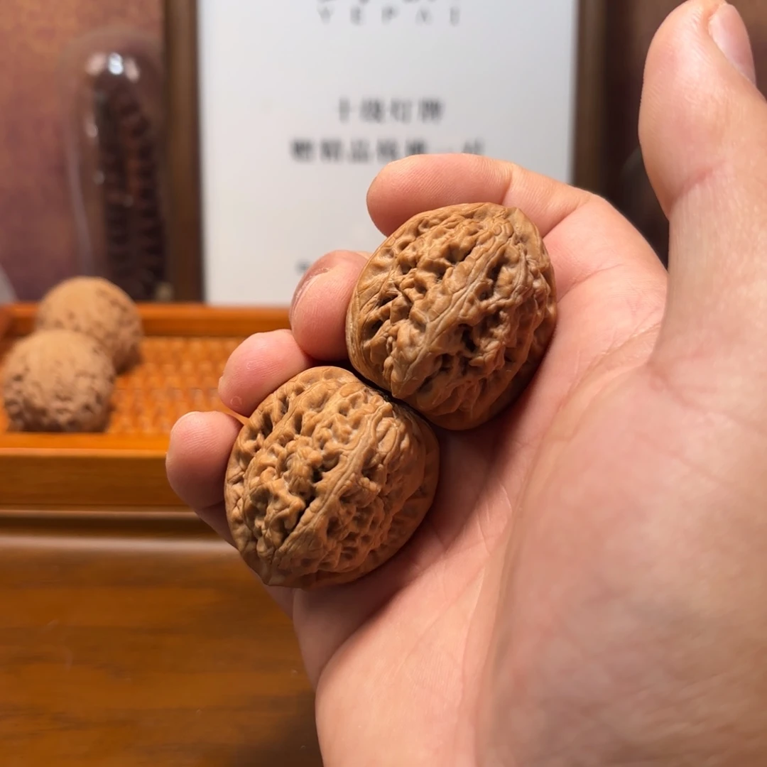 吊坠文玩核桃红锦鲤Q5831