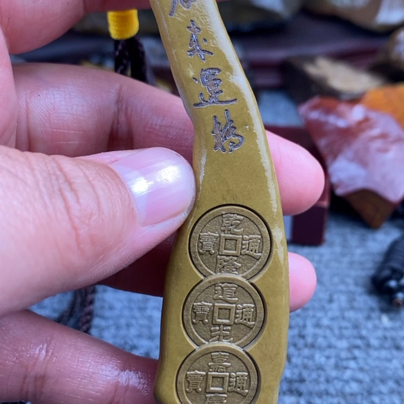 【闪购商品】原石雕刻手把件