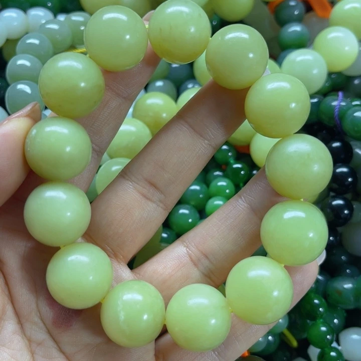 手链未镶嵌和田玉有裂