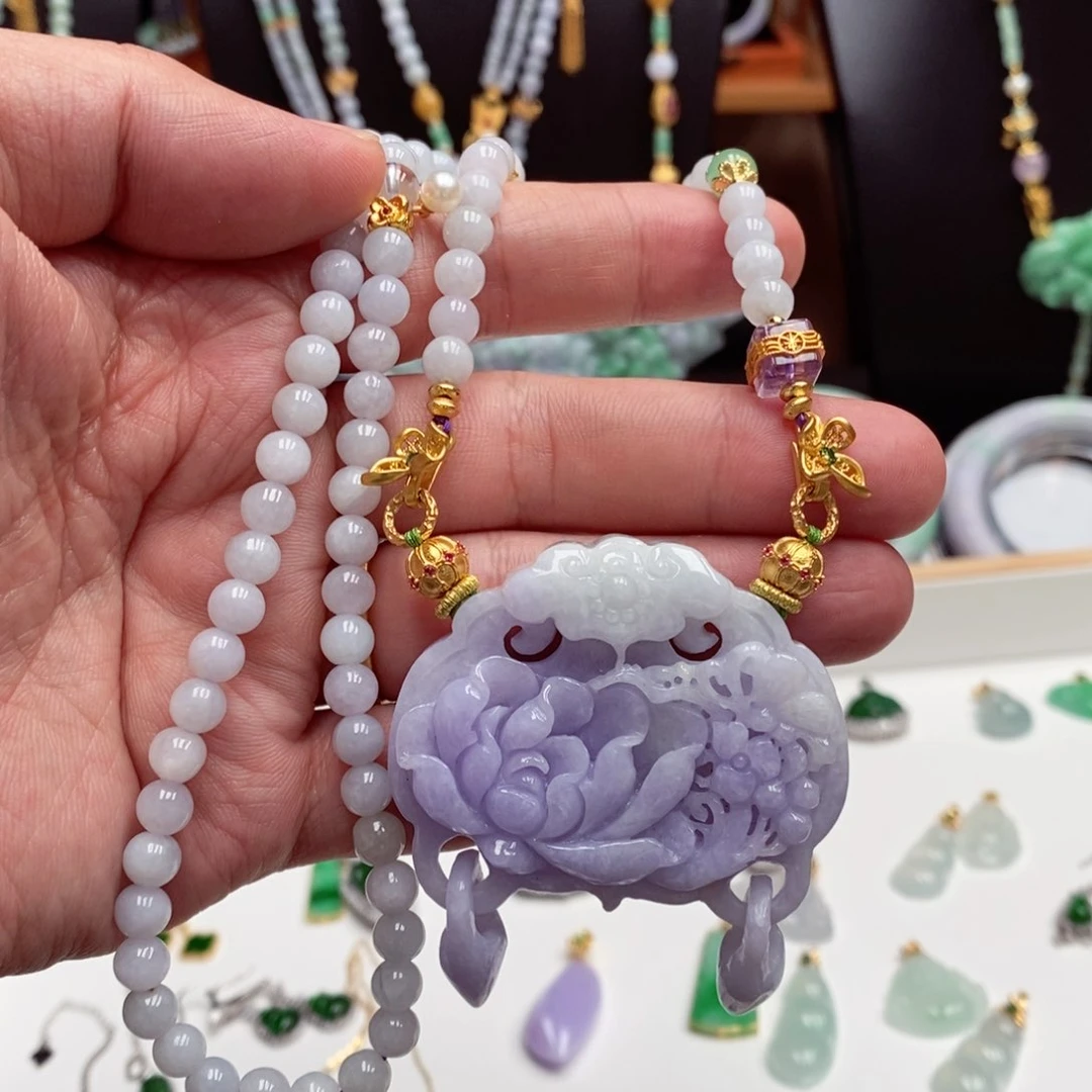 翡翠未镶嵌颈饰翡翠吊坠