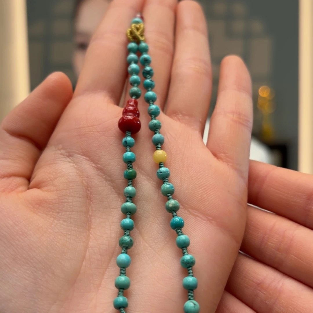 绿松石未镶嵌颈饰