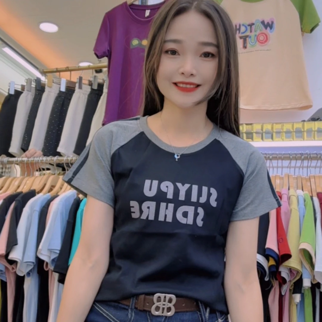 拼接字母短袖常规款好穿百搭