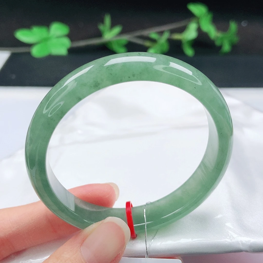 未镶嵌手镯翡翠54圈