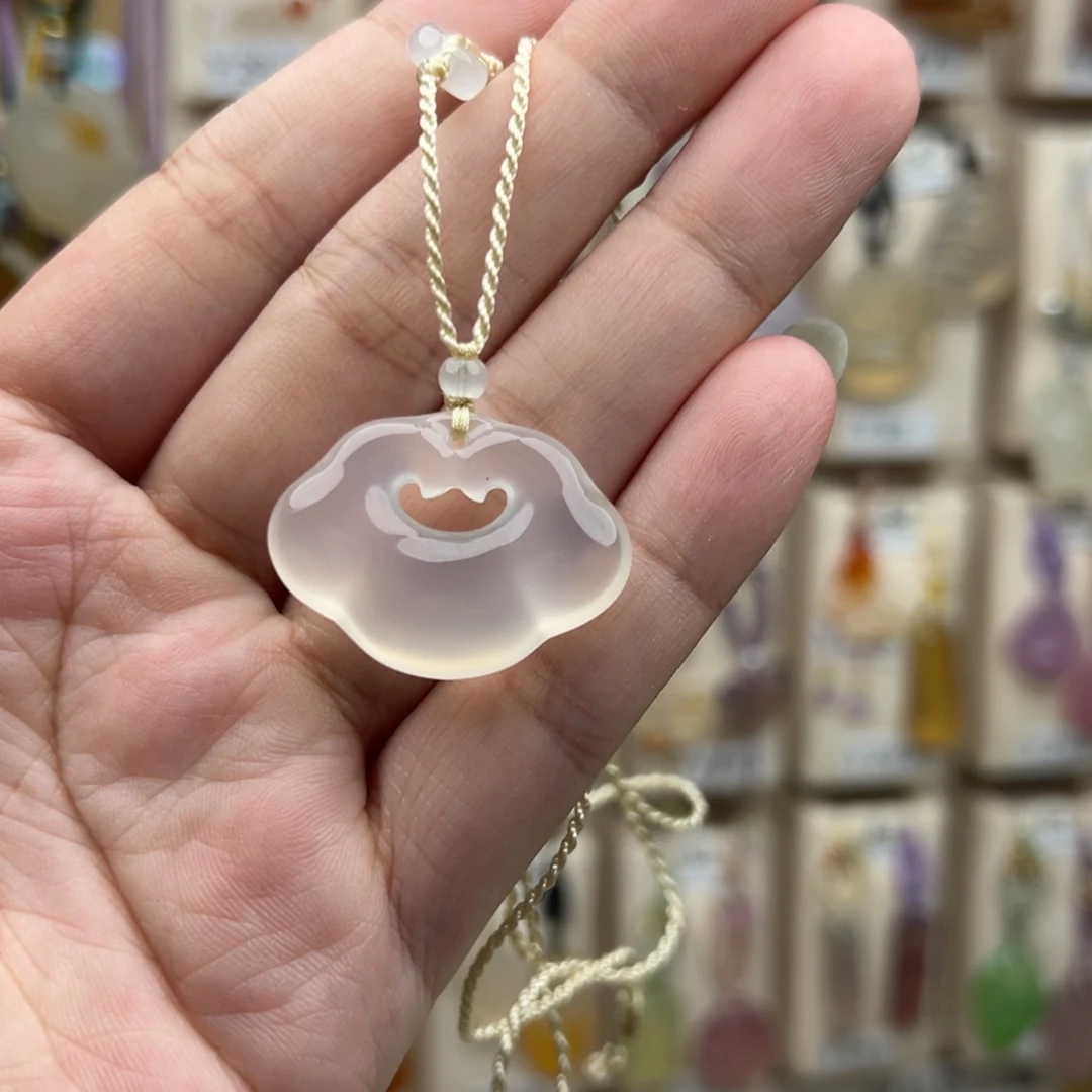 桃***子玛瑙/玉髓未镶嵌颈饰