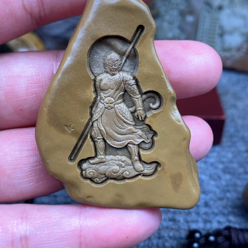 【闪购商品】原石雕刻手把件