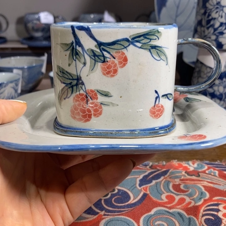 景德镇手绘荔枝咖啡杯