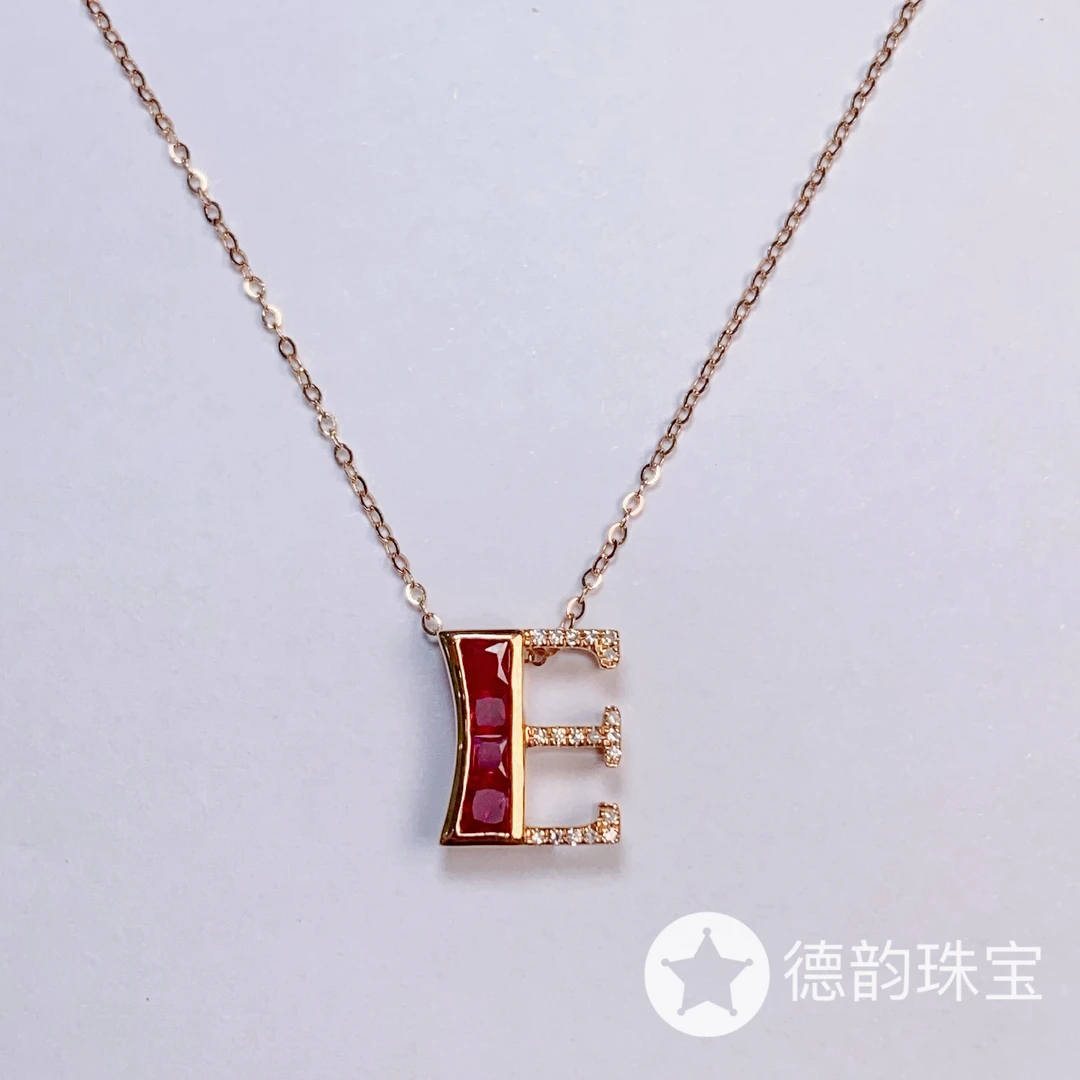 18K金镶嵌红宝石项链