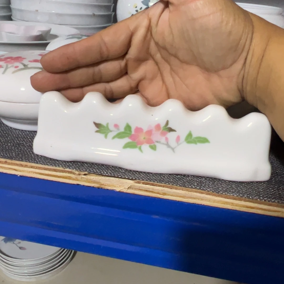 醴陵高温瓷16厘米笔架