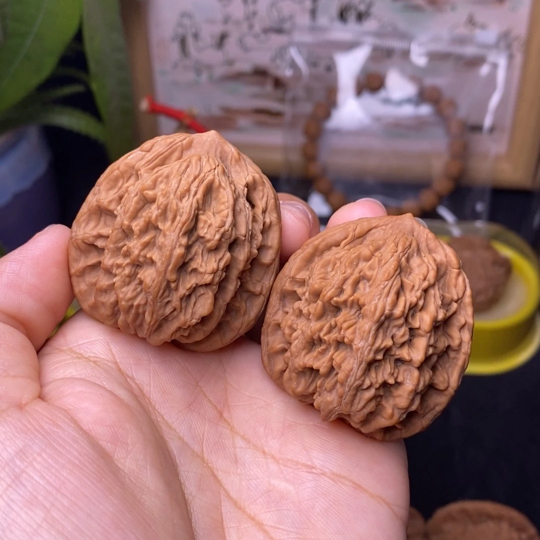 文玩核桃把件40麦虎